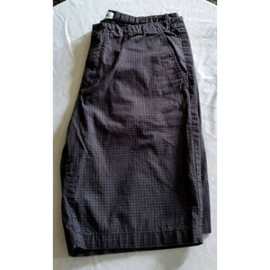 Calvin Klein Men's Gray Plaid Flat Front Shorts Size 32 100% Cotton 10" inseam